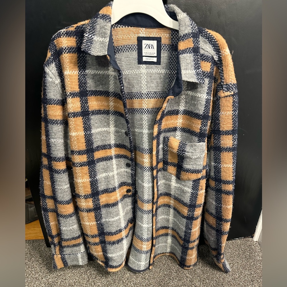 Zara Men’s Shacket Jacket